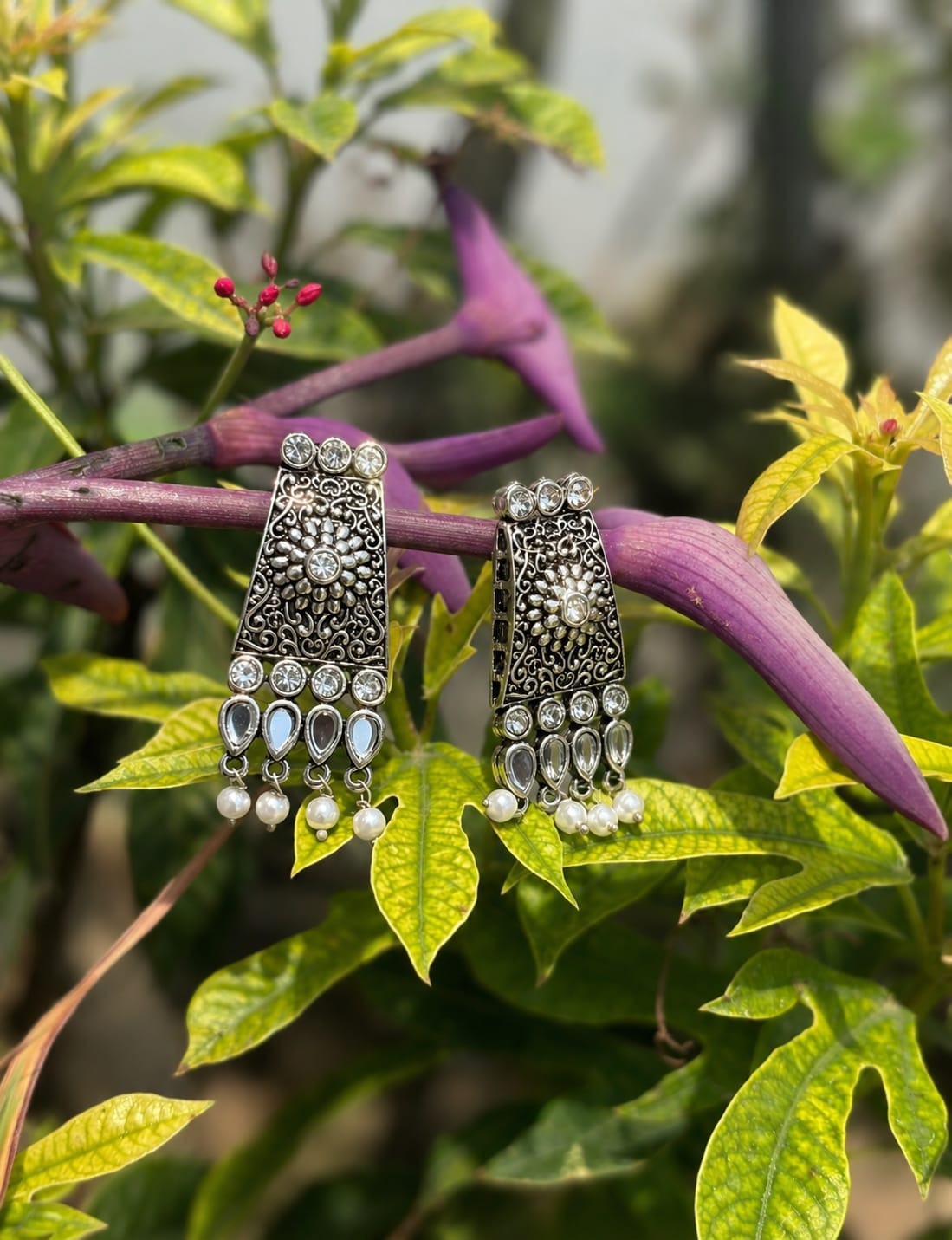 Regal Pearl Earrings
