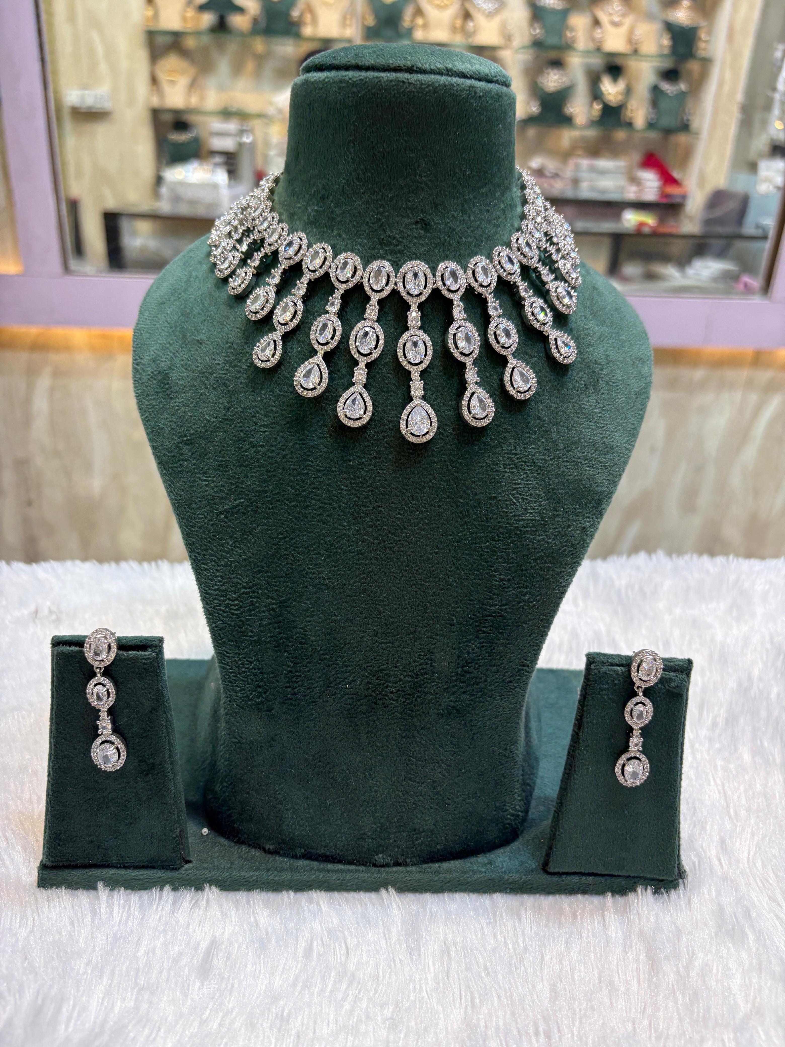 The Luna Dew Drop Necklace Set