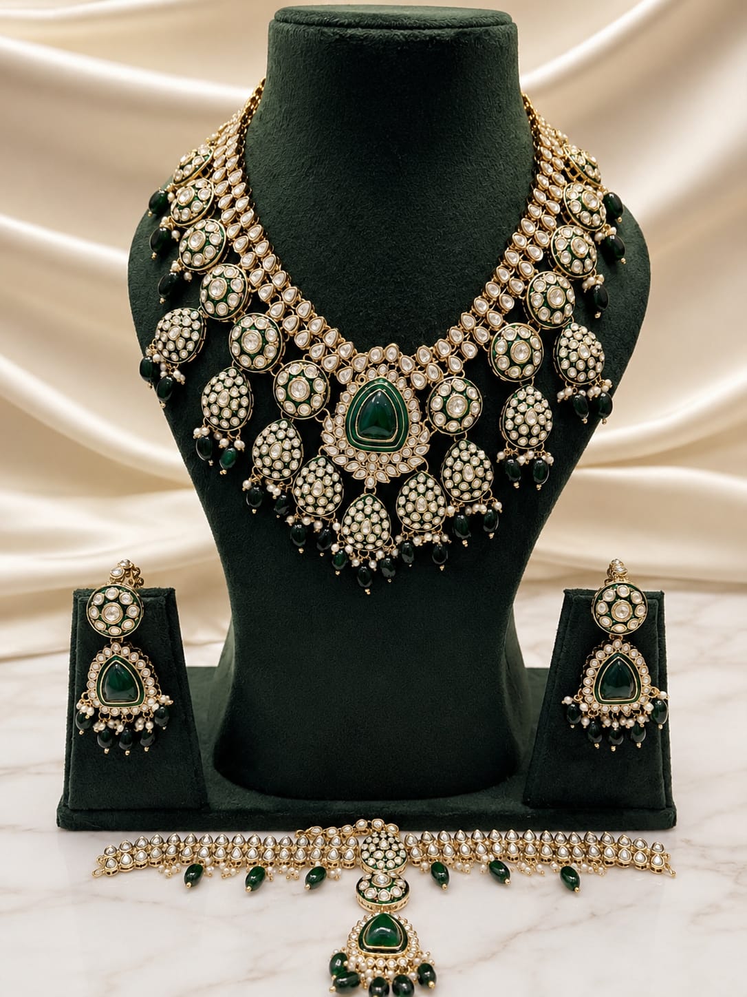 Regal Verdure Ensemble