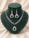 Majestic Emerald Glow