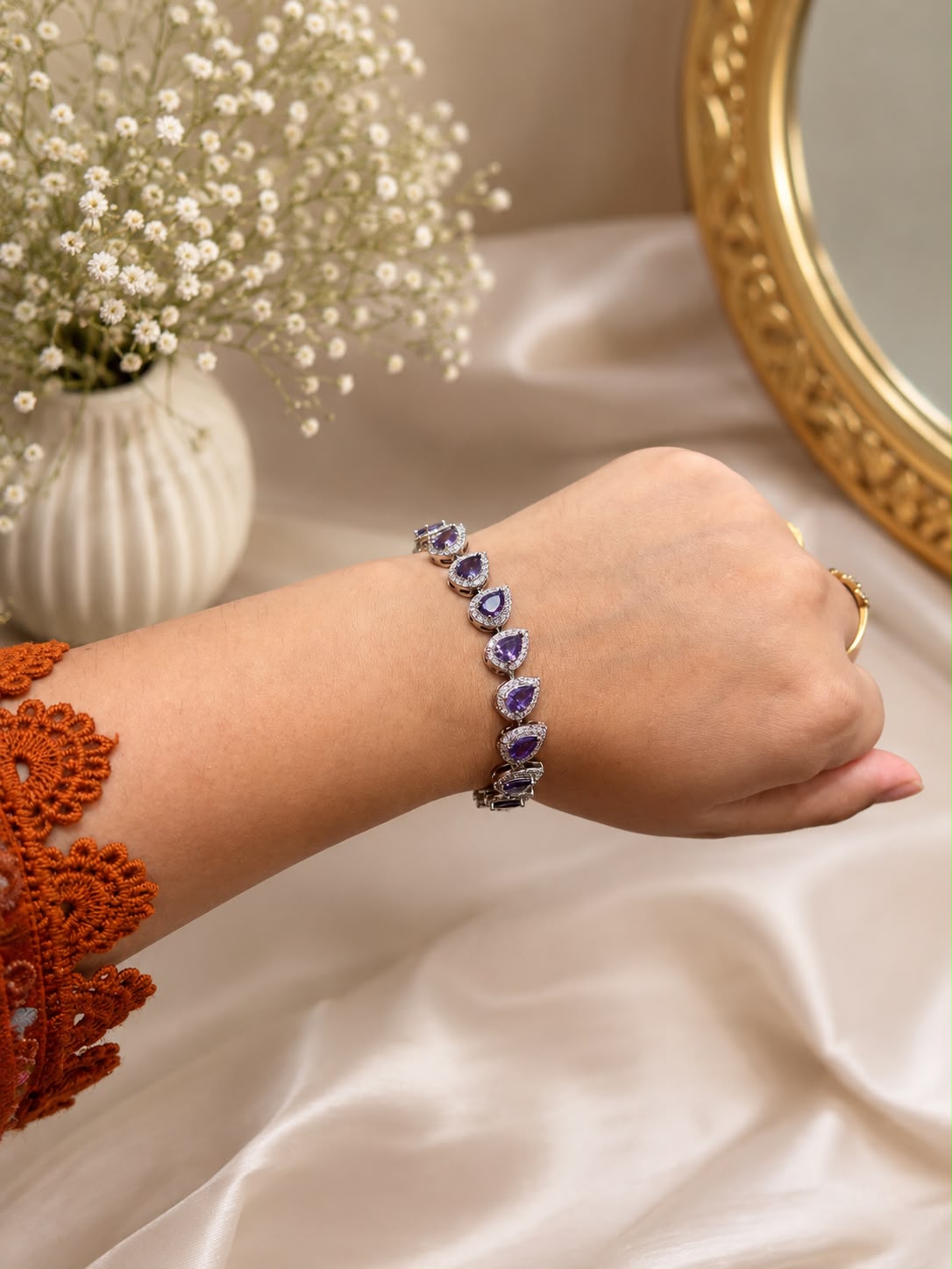 Violetta Crest Bracelet