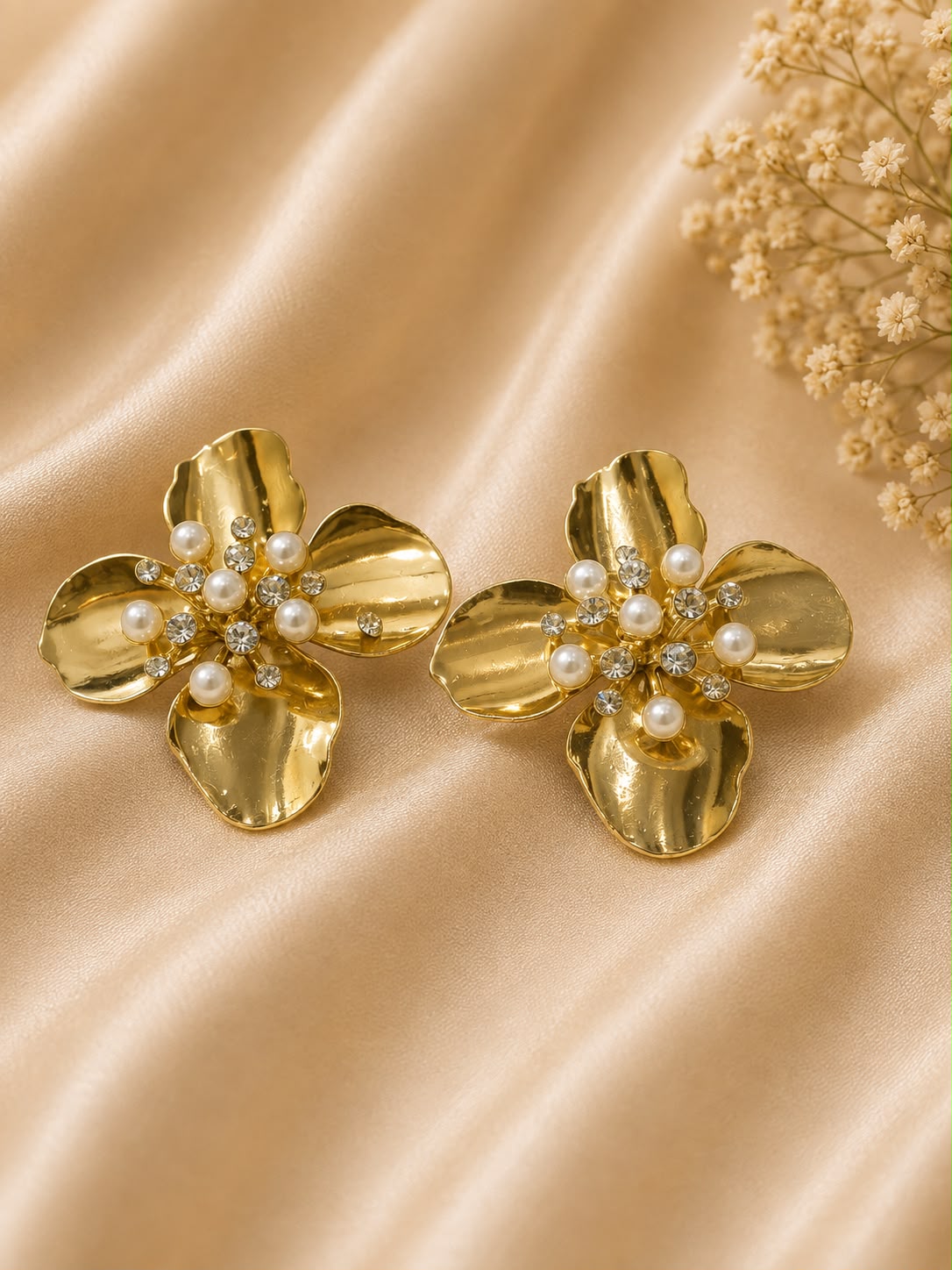 Luna Petal Luxe Studs