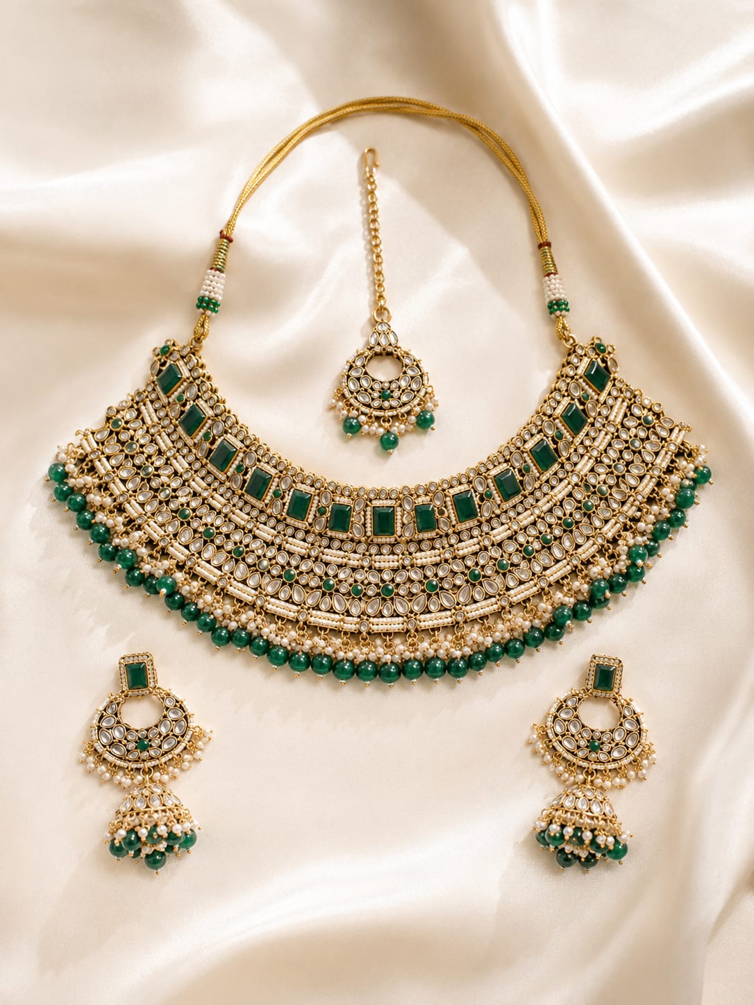 The Verdant Heirloom Collar