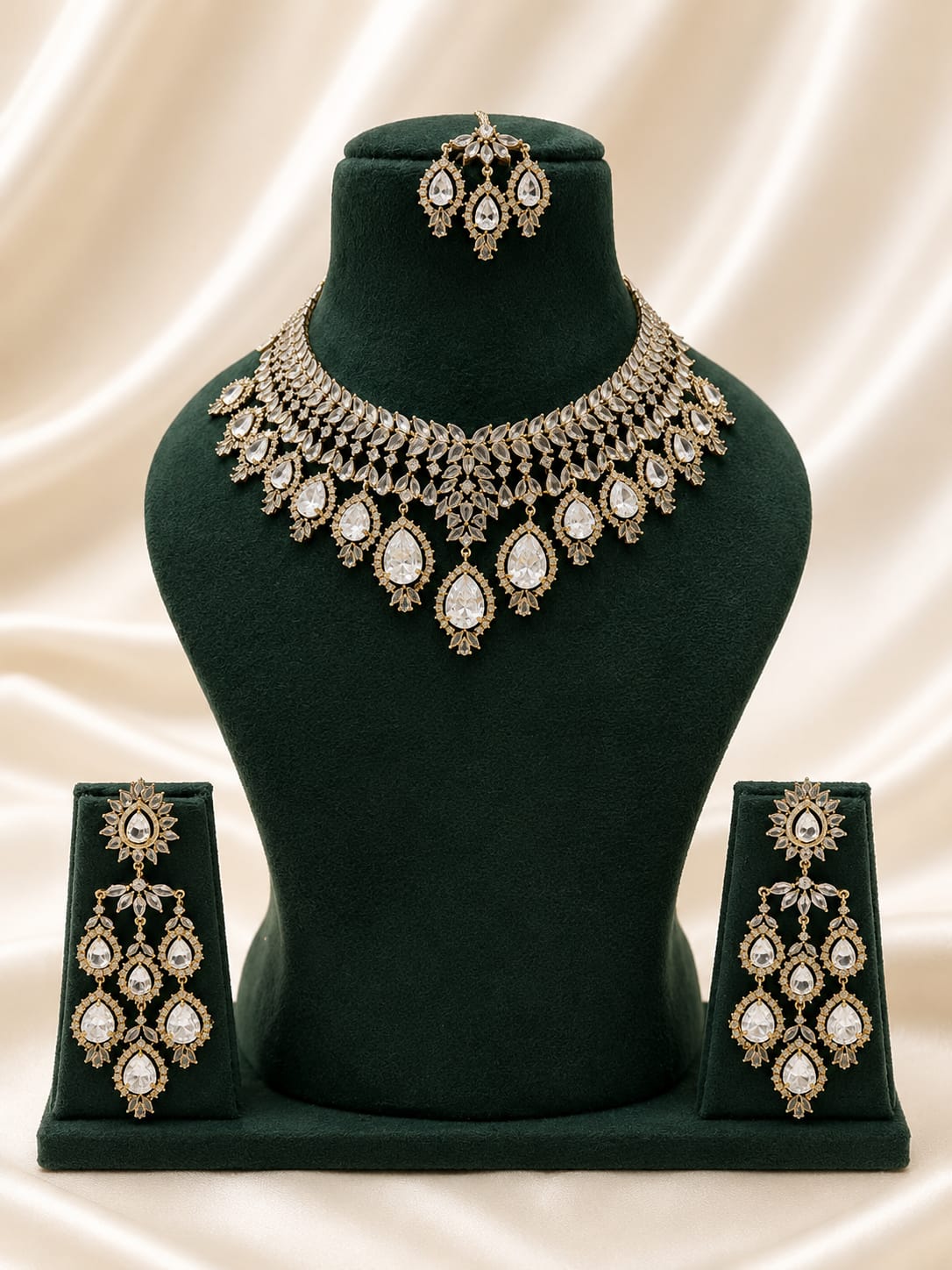 The Ivory Royale Heirloom Set