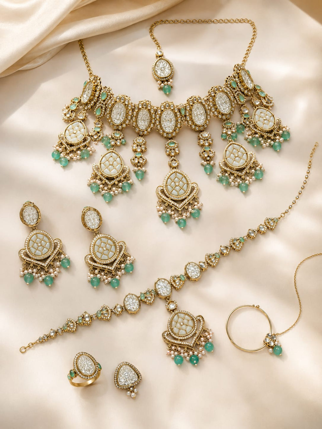 Celestine Royale Set